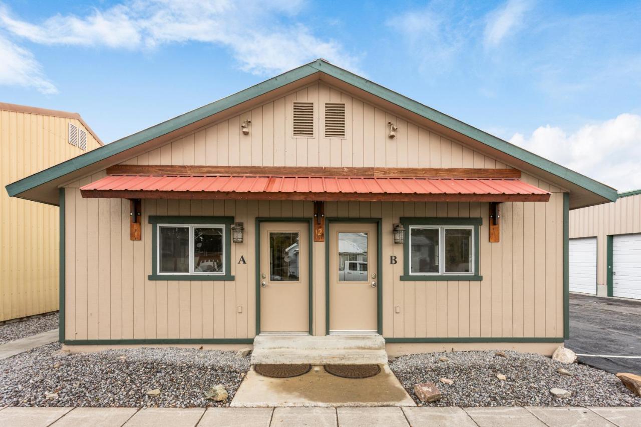 The Yellowstone Hideaway Unit A West Yellowstone Extérieur photo